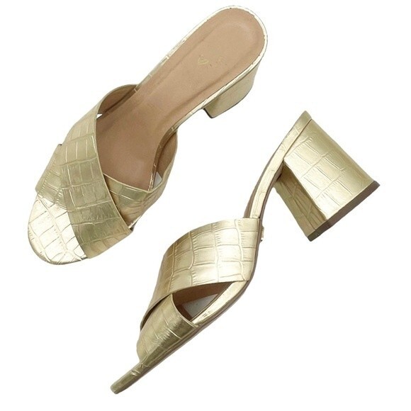 Lulus Ybarra Metallic Gold Croc-Embossed Block Heel Leather Sandals Size 7.5 - Picture 16 of 16